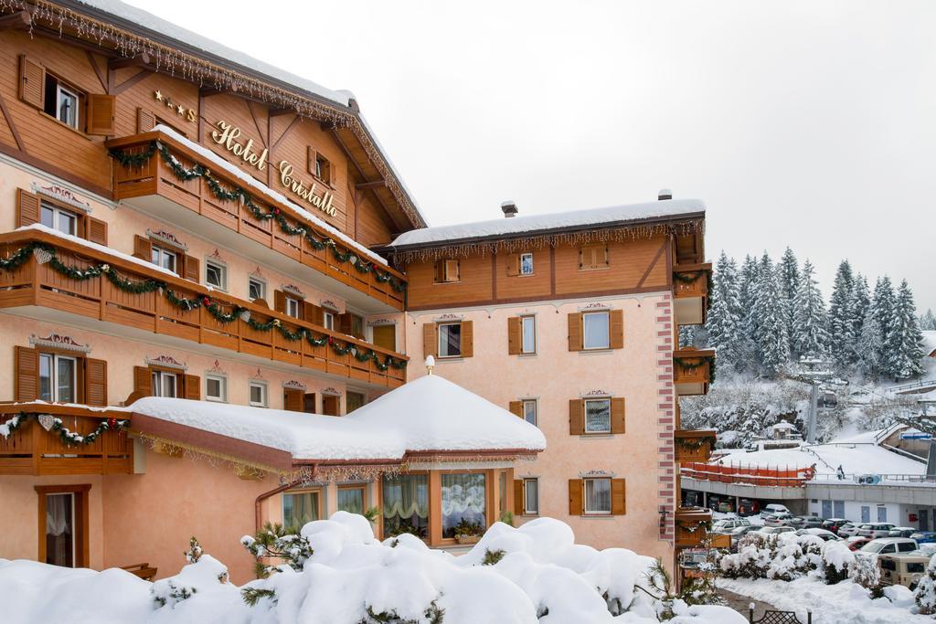 Hotel Cristallo Andalo Exterior photo