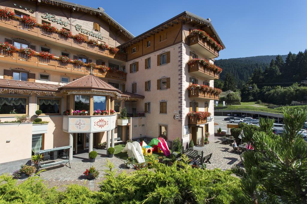 Hotel Cristallo Andalo Exterior photo